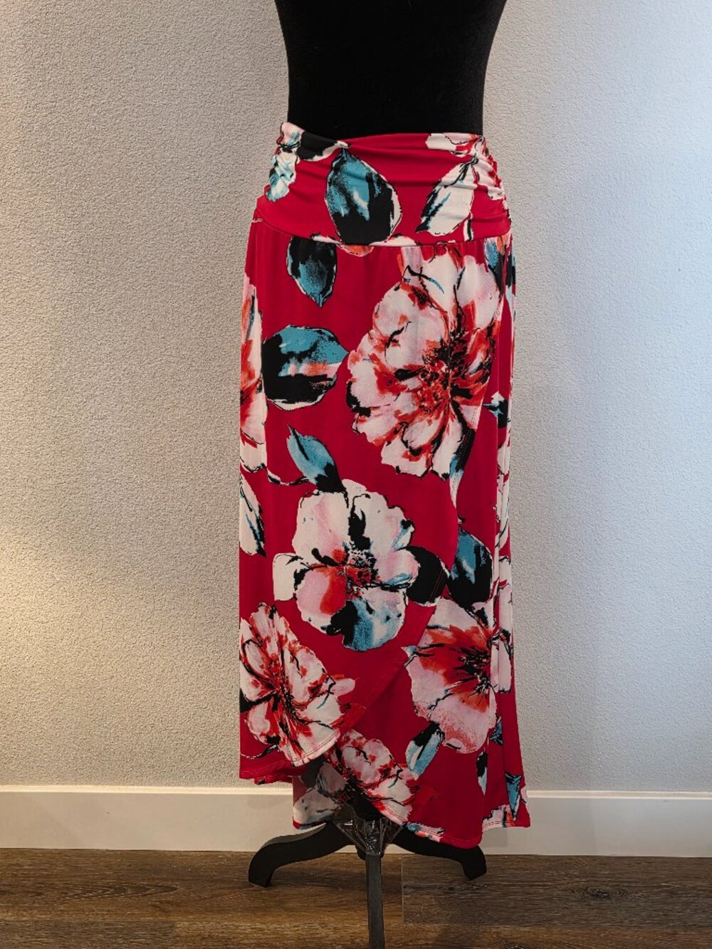 Tropical Floral Print Skirt